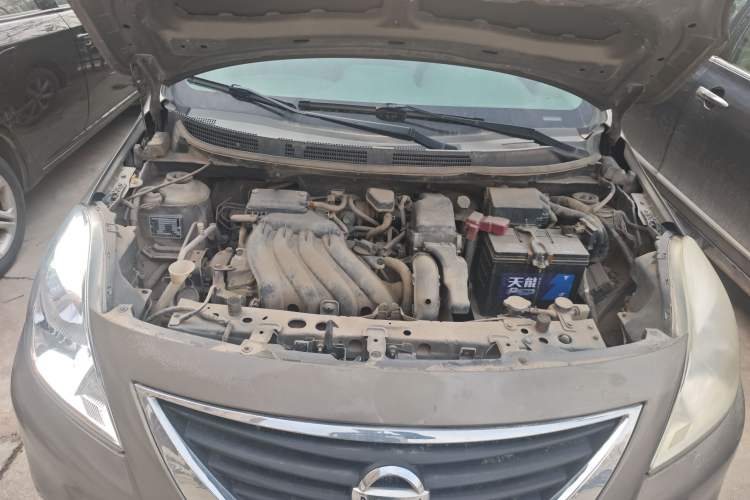 Used Nissan Sunny 2011 1.5XE Manual Comfort Edition Engine Bay