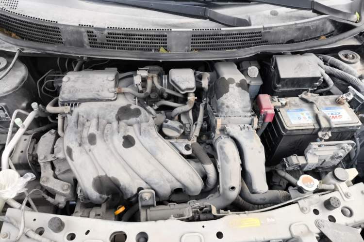 Used Nissan Sunny 2011 1.5XE CVT Comfort Edition Engine Bay Left