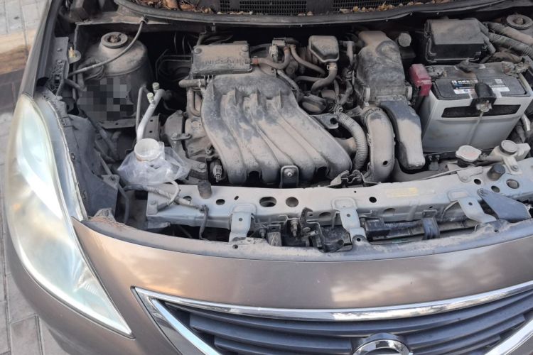 Used Nissan Sunny 2011 1.5XE Manual Comfort Edition Engine Bay Right