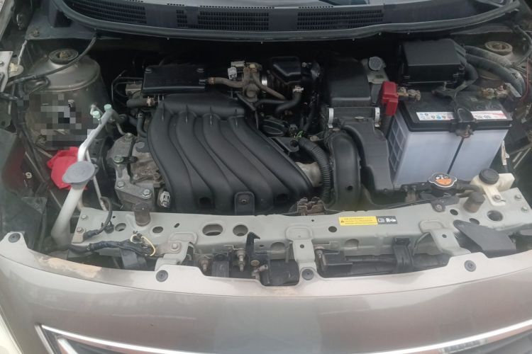 Used Nissan Sunny 2011 1.5XE Manual Comfort Edition Engine Bay