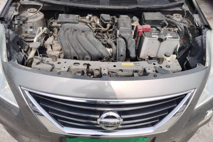 Used Nissan Sunny 2011 1.5XE Manual Comfort Edition Engine Bay