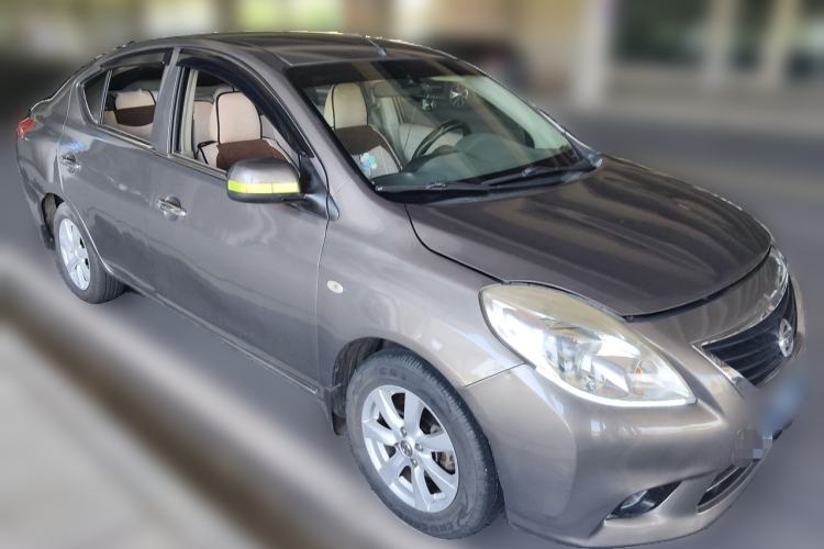 Used Nissan Sunny 2011 1.5XE CVT Comfort Edition Front Right 45 Deg