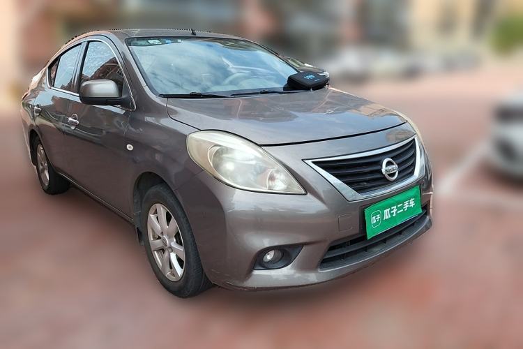 Used Nissan Sunny 2011 1.5XE CVT Comfort Edition Front Right 45 Deg