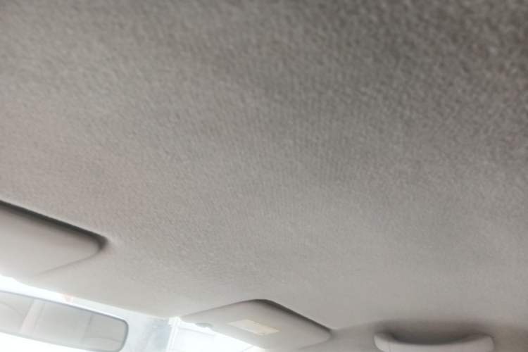 Used Nissan Sunny 2011 1.5XE Manual Comfort Edition Headliner