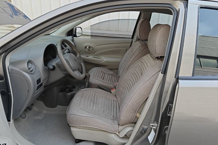 Used Nissan Sunny 2011 1.5XE Manual Comfort Edition Left Front Seat