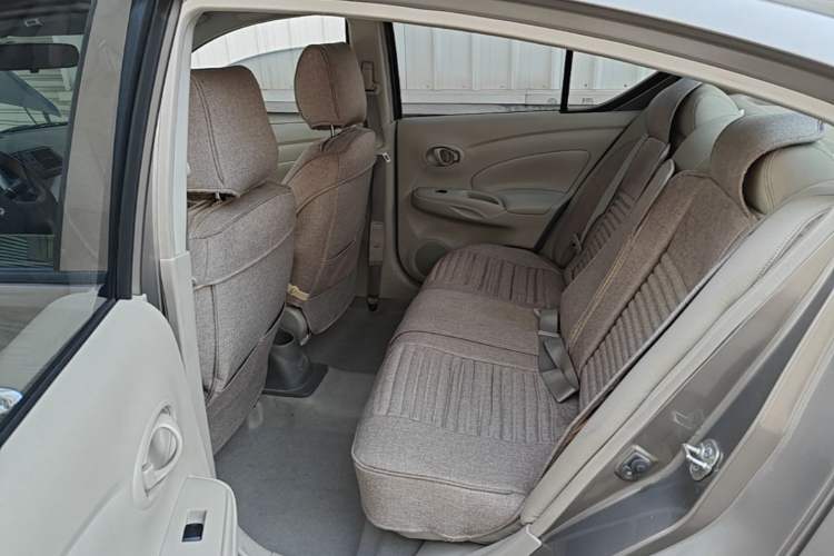 Used Nissan Sunny 2011 1.5XE Manual Comfort Edition Left Rear Seat