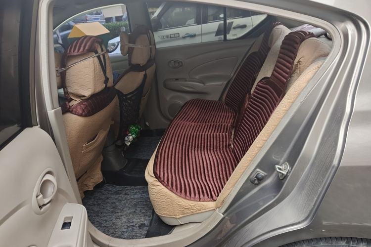 Used Nissan Sunny 2011 1.5XE Manual Comfort Edition Left Rear Seat