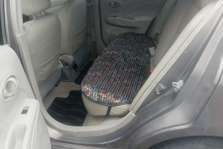 Used Nissan Sunny 2011 1.5XE Manual Comfort Edition Left Rear Seat