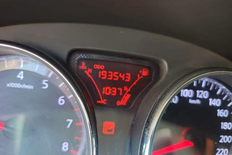 Used Nissan Sunny 2011 1.5XL CVT Luxury Edition Odometer Close Up