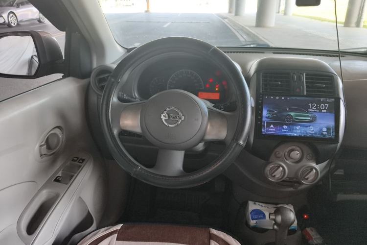 Used Nissan Sunny 2011 1.5XE CVT Comfort Edition Steering Wheel