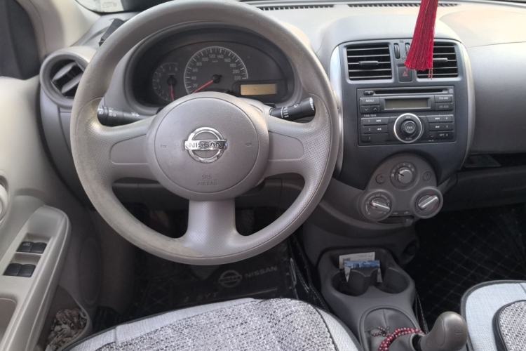 Used Nissan Sunny 2011 1.5XE Manual Comfort Edition Steering Wheel