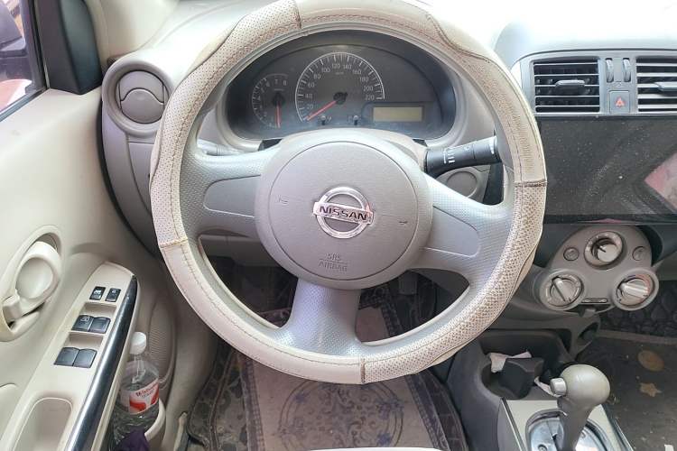 Used Nissan Sunny 2011 1.5XE CVT Comfort Edition Steering Wheel