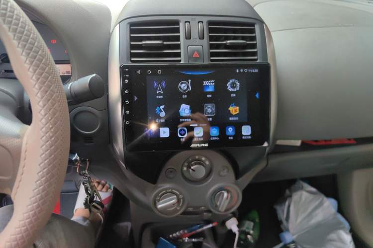 Used Nissan Sunny 2011 1.5XE CVT Comfort Edition Audio And AC Panel