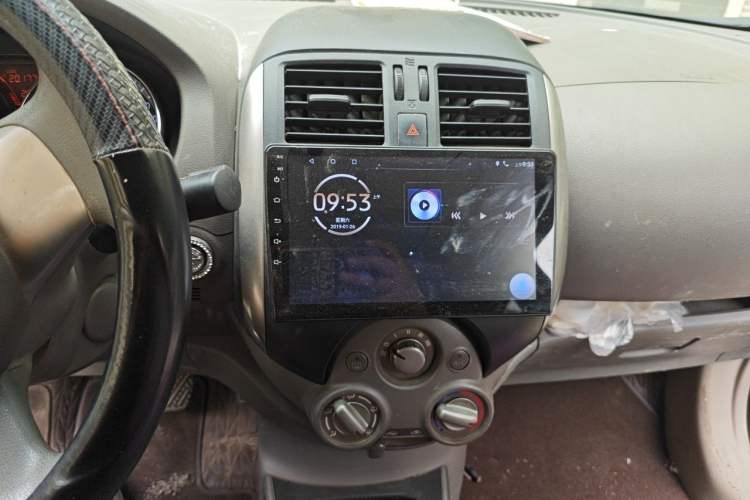 Used Nissan Sunny 2011 1.5XL CVT Luxury Edition Audio And AC Panel