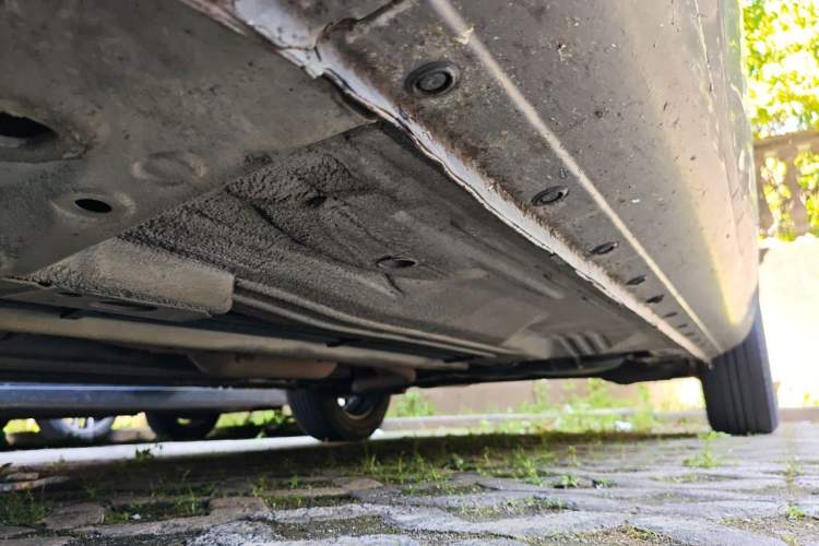 Used Nissan Sunny 2011 1.5XL Manual Deluxe Edition Chassis Front Left