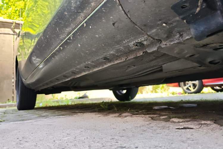 Used Nissan Sunny 2011 1.5XL Manual Deluxe Edition Chassis Front Right