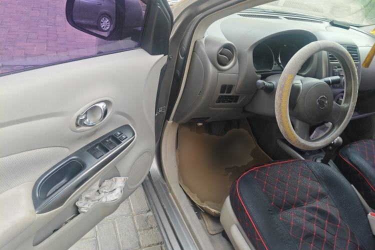 Used Nissan Sunny 2011 1.5XL CVT Luxury Edition Driver Seat