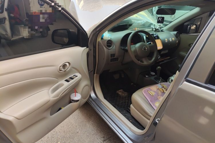 Used Nissan Sunny 2011 1.5XE CVT Comfort Edition Driver Seat