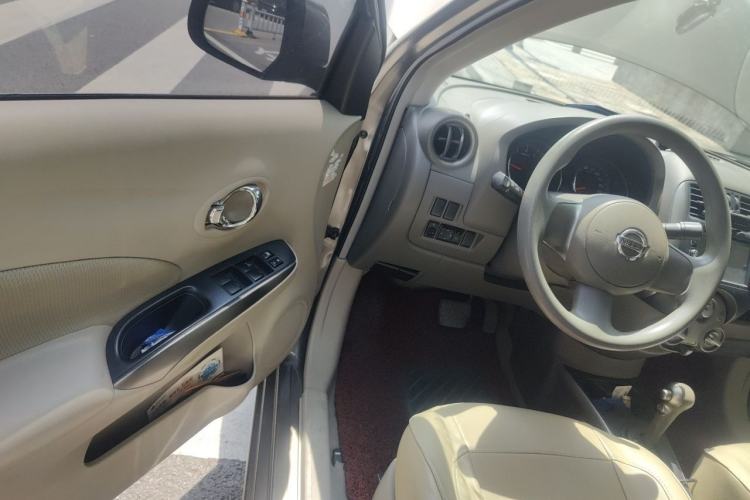 Used Nissan Sunny 2011 1.5XL CVT Luxury Edition Driver Seat