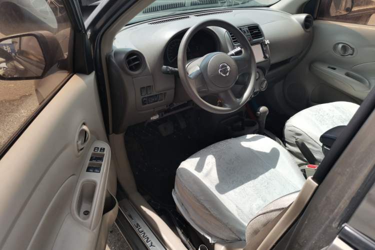 Used Nissan Sunny 2011 1.5XE CVT Comfort Edition Driver Seat