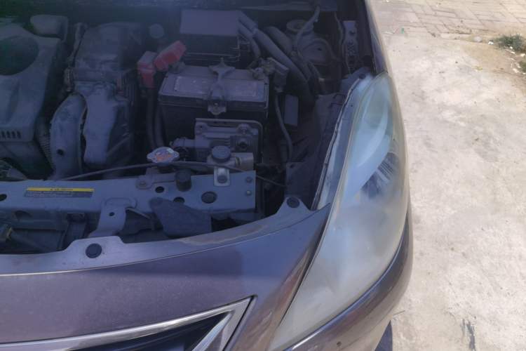 Used Nissan Sunny 2011 1.5XL CVT Luxury Edition Engine Bay Left