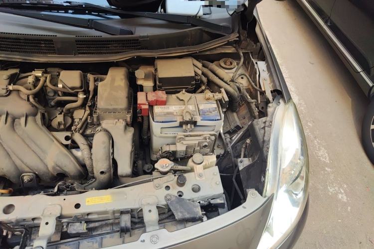 Used Nissan Sunny 2011 1.5XE CVT Comfort Edition Engine Bay Left