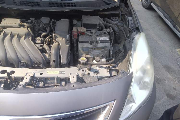 Used Nissan Sunny 2011 1.5XE CVT Comfort Edition Engine Bay Left
