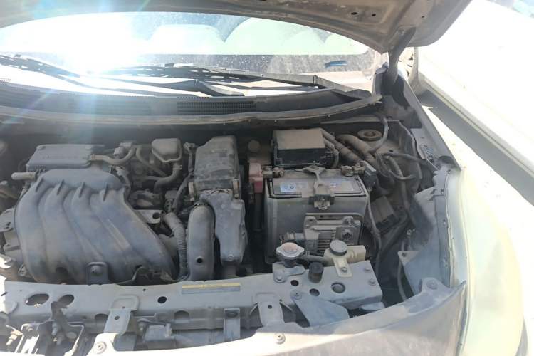 Used Nissan Sunny 2011 1.5XE CVT Comfort Edition Engine Bay Left