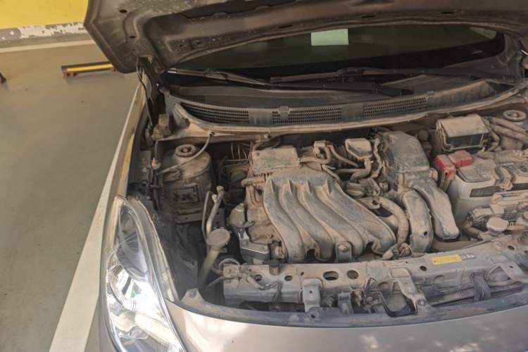 Used Nissan Sunny 2011 1.5XE CVT Comfort Edition Engine Bay Right