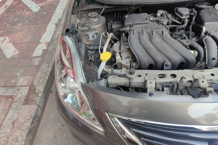 Used Nissan Sunny 2011 1.5XE CVT Comfort Edition Engine Bay Right