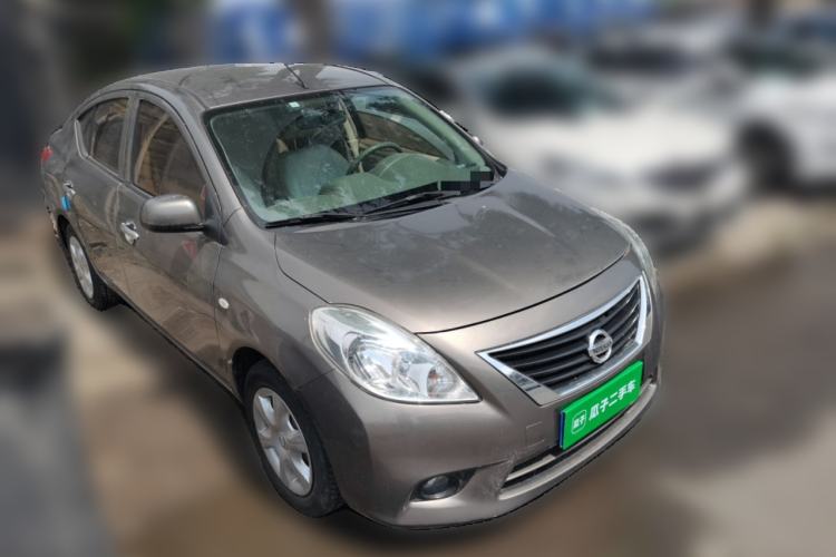 Used Nissan Sunny 2011 1.5XE CVT Comfort Edition Front Right 45 Deg