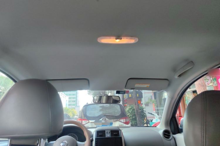 Used Nissan Sunny 2011 1.5XE CVT Comfort Edition Headliner