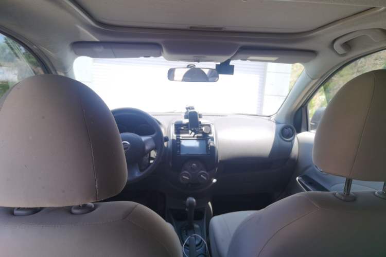 Used Nissan Sunny 2011 1.5XL CVT Luxury Edition Headliner
