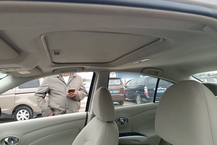Used Nissan Sunny 2011 1.5XL CVT Luxury Edition Headliner