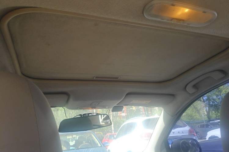 Used Nissan Sunny 2011 1.5XL CVT Luxury Edition Headliner
