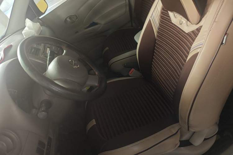 Used Nissan Sunny 2011 1.5XE CVT Comfort Edition Left Front Seat