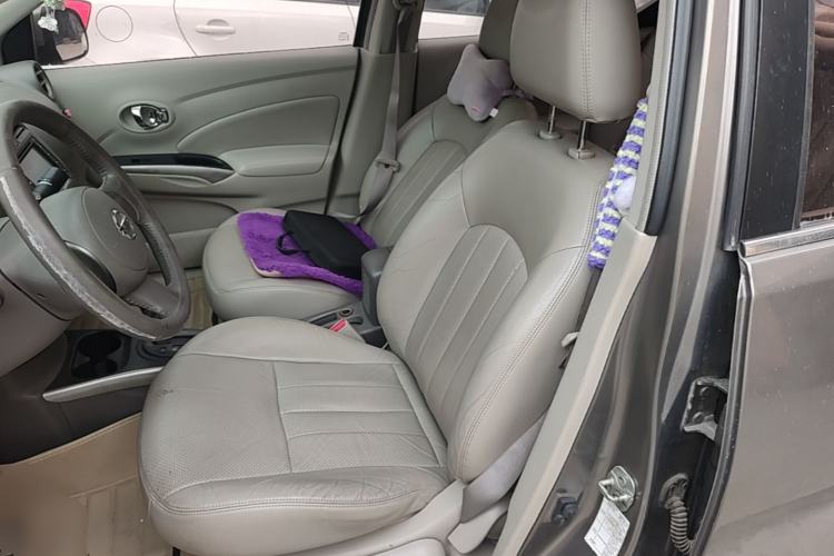 Used Nissan Sunny 2011 1.5XV CVT Deluxe Edition Left Front Seat