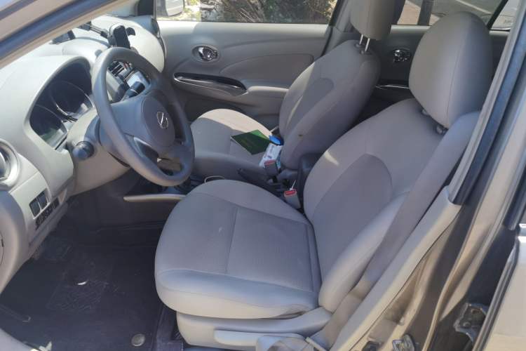 Used Nissan Sunny 2011 1.5XL CVT Luxury Edition Left Front Seat