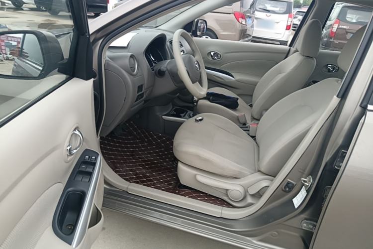 Used Nissan Sunny 2011 1.5XL CVT Luxury Edition Left Front Seat