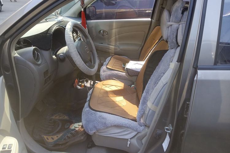 Used Nissan Sunny 2011 1.5XE CVT Comfort Edition Left Front Seat