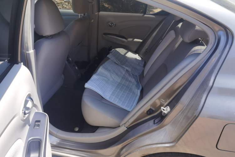 Used Nissan Sunny 2011 1.5XL CVT Luxury Edition Left Rear Seat