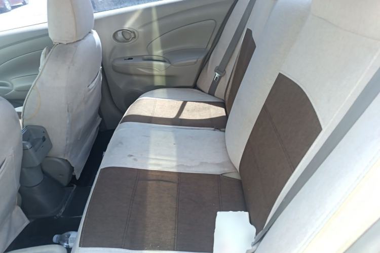 Used Nissan Sunny 2011 1.5XE CVT Comfort Edition Left Rear Seat