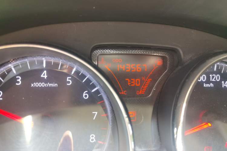 Used Nissan Sunny 2011 1.5XL CVT Luxury Edition Odometer Close Up