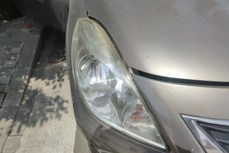 Used Nissan Sunny 2011 1.5XL CVT Luxury Edition Right Front Headlight