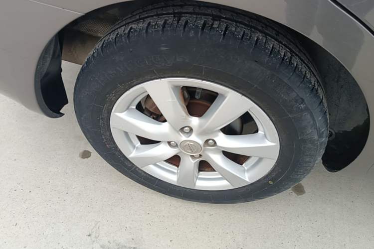Used Nissan Sunny 2011 1.5XL CVT Luxury Edition Right Rear Wheel Hub