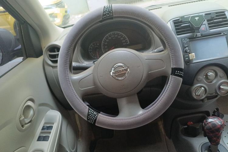 Used Nissan Sunny 2011 1.5XE CVT Comfort Edition Steering Wheel
