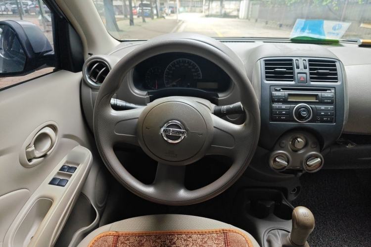 Used Nissan Sunny 2011 1.5XE Manual Comfort Edition Steering Wheel