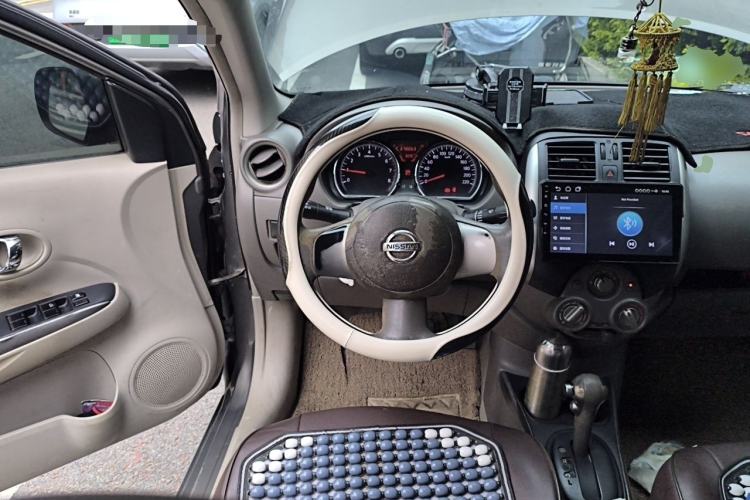 Used Nissan Sunny 2011 1.5XL CVT Luxury Edition Steering Wheel