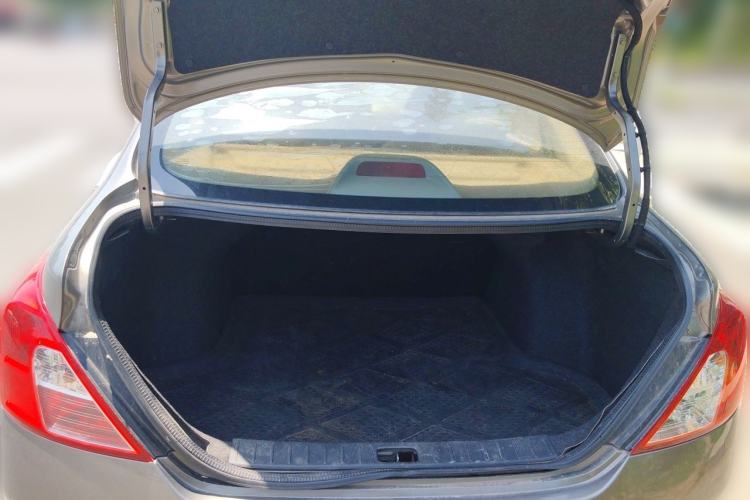 Used Nissan Sunny 2011 1.5XL CVT Luxury Edition Trunk