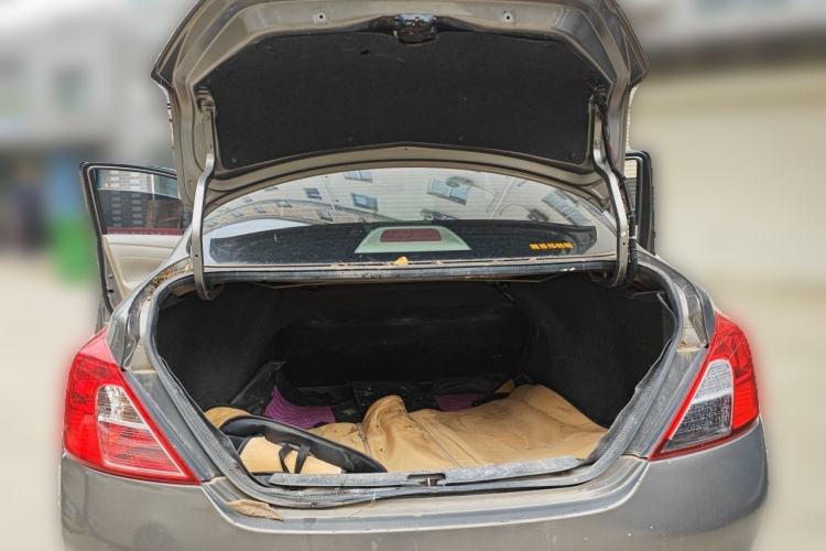 Used Nissan Sunny 2011 1.5XL CVT Luxury Edition Trunk